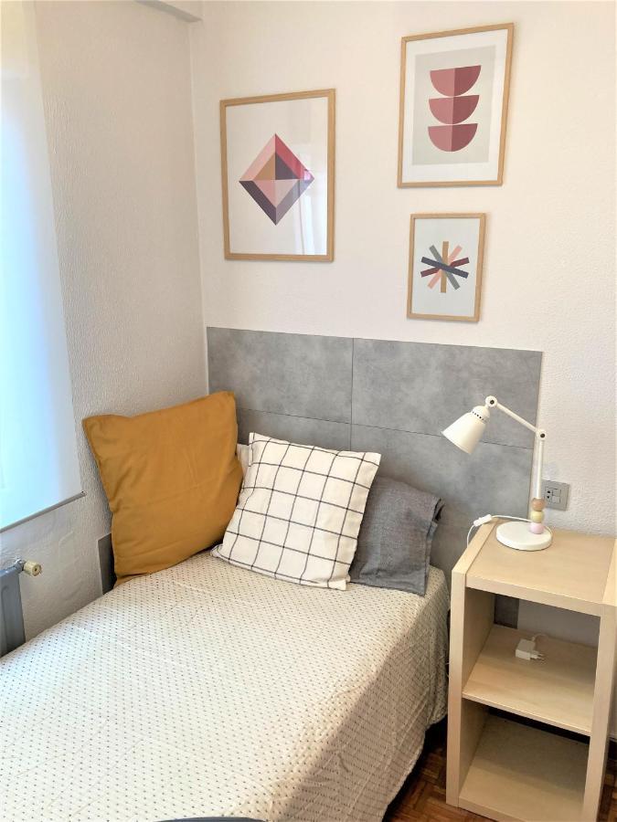 Tranquilidad Y Cercania. Wifi. Parking Incluido! Oviede Extérieur photo